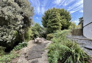 Photo 28- click for photo gallery